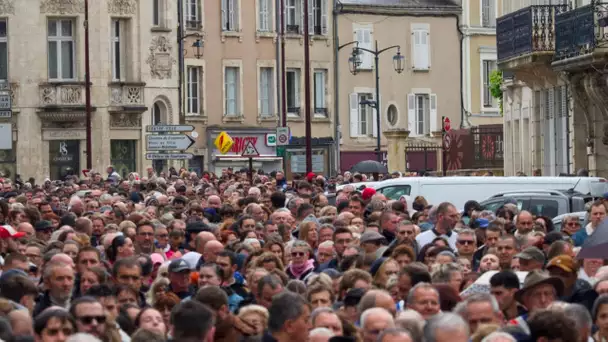 Meurtre de Matisse : 8.000 personnes à la marche blanche à Châteauroux
