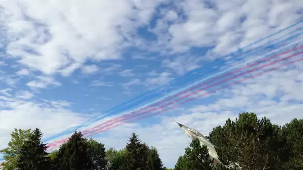 BA133 Nancy Ochey : passage de la patrouille de France