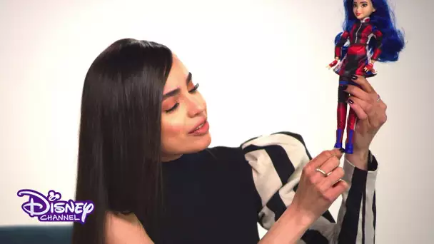 Descendants 3 - Unboxing avec Sofia Carson