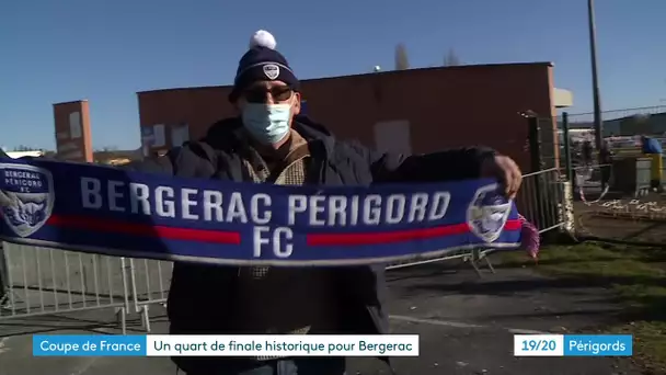 Bergerac-Versailles : l'arrivée des supporters avant le match