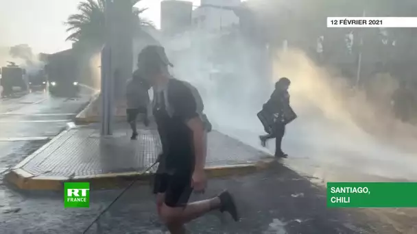 Chili : des canons à eau utilisés lors d’une manifestation contre les violences policières