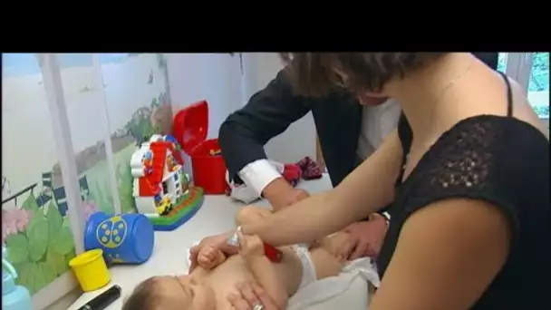 À la rencontre des "anti-vaccins" dans une France de plus en plus méfiante