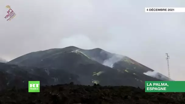 Espagne : une coulée de lave bloque la route El Hoyo Todoque sur l'île de La Palma