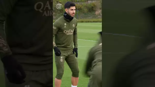 🎥 Training of the day at PSG Campus! 👊 L'entraînement du jour au Campus PSG !