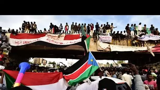 Au Soudan, le mouvement de contestation exige un gouvernement civil "immédiatement"