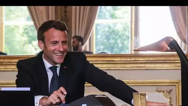 Emmanuel Macron : ce petit plaisir nocturne qu'il s'autorise pendant le confinement