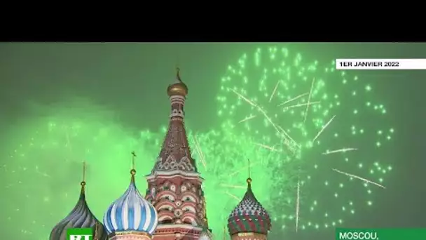 Bonne année 2022 ! Les feux d’artifice illuminent le ciel de Moscou