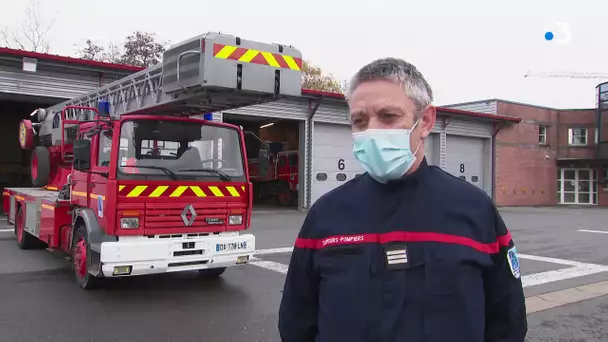 Pas de porte à porte, les pompiers trouvent d'autres solution pour vendre leur calendrier