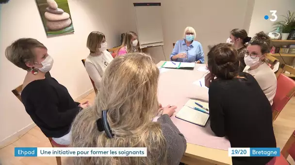 "Parfois, je me sens démunie." Témoignages de professionnels qui exercent à l'Ehpad de L'Hermitage.