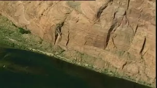 Etats Unis : Canyon de la Colorado et barrage du Lac Powell
