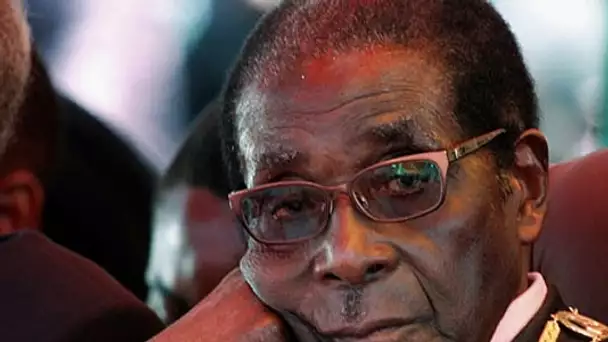 Robert Mugabe remet sa démission après un règne de 37 ans