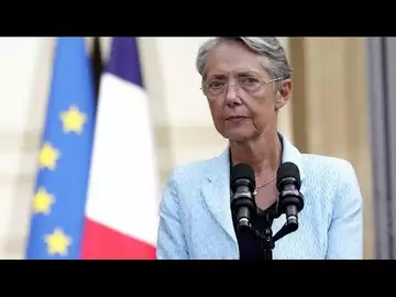 France : à Matignon, Elisabeth Borne promet d'agir "plus vite et plus fort" pour le climat