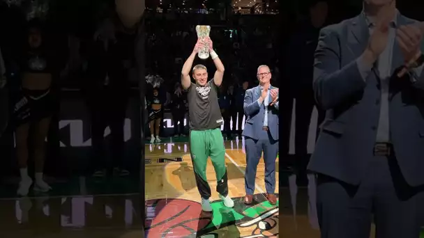 Pritchard receives his Sixth Man Of The Year Award!