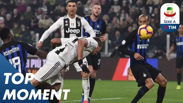 Mandžukić Header Gets Juve Ahead | Juventus 1-0 Inter | Top Moment | Serie A
