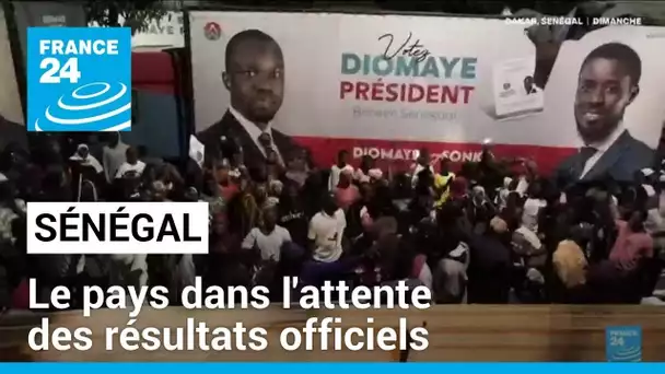 Présidentielle au Sénégal : le pays dans l'attente des résultats officiels • FRANCE 24