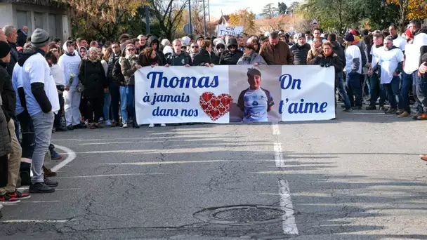 «Thomas, on ne t’oubliera jamais» : dans la Drôme, une marche blanche en hommage à l'adolescent tué