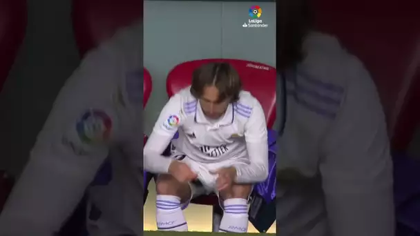 Rituals before the work...🧐 💋 ⚽ #modric #shorts #laligasantander #realmadrid