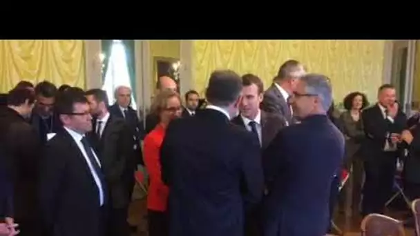 Angers : Emmnanuel Macron en préfecture avec 50 élus locaux