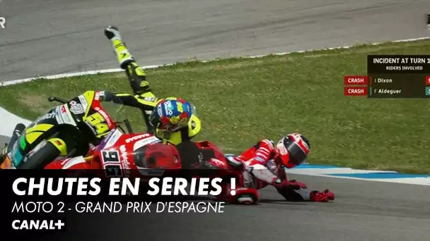 Chutes en séries en l'espace de 3 minutes - Grand Prix d'Espagne - MotoGP