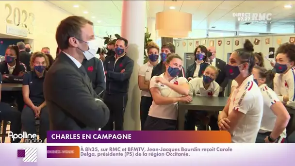 Emmanuel Macron est allé saluer les équipes de France de rugby