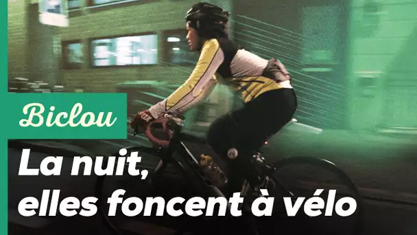 La nuit, elles foncent à vélo dans Paris