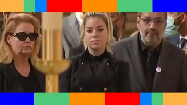 ✟  Obsèques de Bernard Tapie : le magnifique hommage de Sophie lors de la cérémonie
