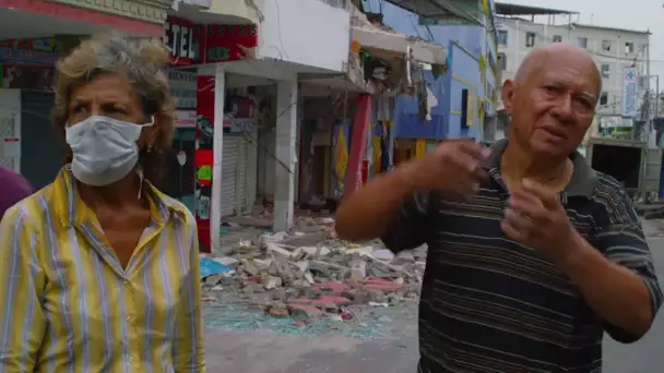 Un puissant tremblement de terre frappe Equateur