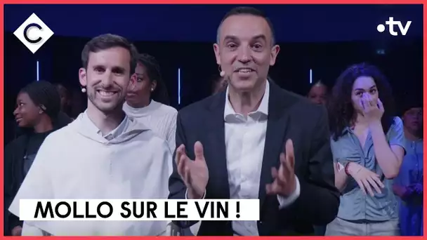 Allez-y mollo sur le vin de messe ! - L’ABC - C à Vous - 29/05/2023