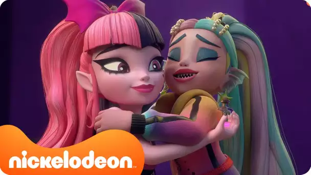 Monster High | Clawdeen Pourchassée par des Chasseurs de MONSTRES 🐺 | Nickelodeon France