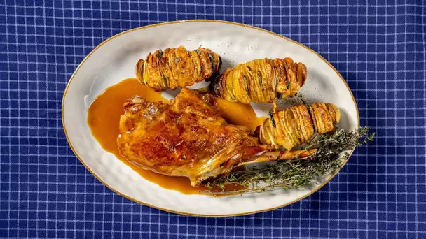 Recette - Gigot d’agneau rôti, pomme de terre hasselback au fromage - Fabrice Mignot