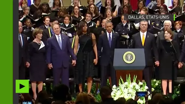 Humeur déplacée : George W. Bush danse lors d&#039;un hommage aux policiers tués à Dallas