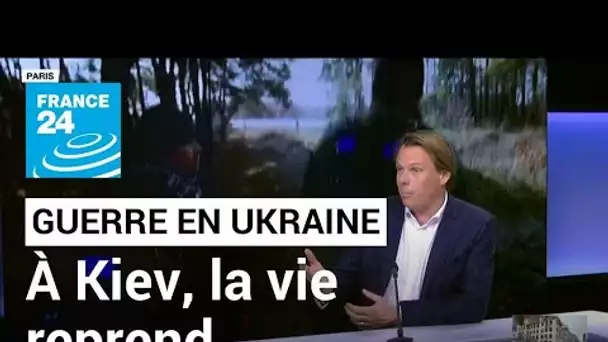 Guerre en Ukraine : "à Kiev, tout le monde retient son souffle" mais la vie reprend • FRANCE 24