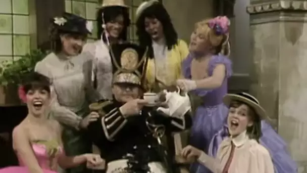 Benny Hill - Quand Benny revient de la guerre