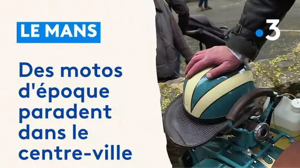 Cinq et Deux litres du Mans. Des motos d'époque paradent dans le centre-ville