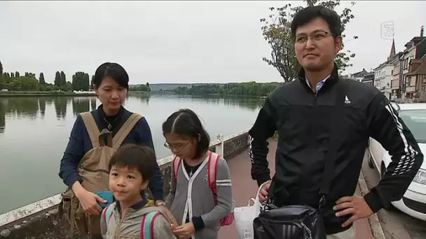 La Bouille (Seine-Maritime), escale privilégiée des touristes japonais