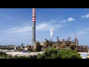 Italie : l'embargo sur le pétrole russe menace les employés d'une raffinerie en Sicile