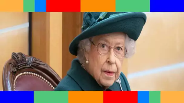 Elizabeth II passionnée de télévision  voici ce qu'elle regarde vraiment
