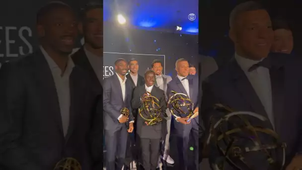 🏆 An evening of awards for Paris Saint-Germain! 👏❤️💙 #TrophéesUNFP