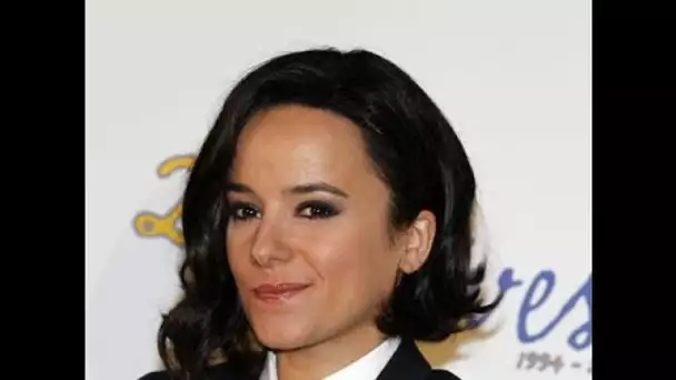 PHOTO – Alizée émue par sa fille Maggy : adorable pause tendresse