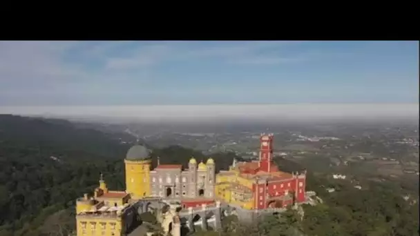 MEDITERRANEO – au Portugal, le palais de Pena, joyau du patrimoine touristique