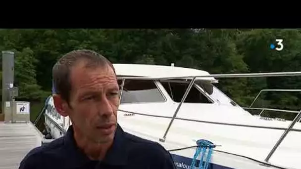 Mayenne : le tourisme fluvial a le vent en poupe
