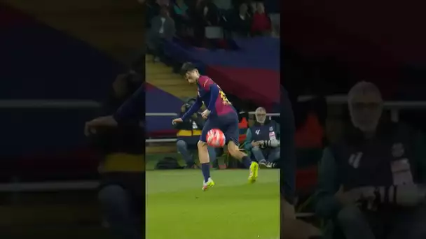 PEDRI´S acrobatics 🧐