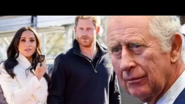Le prince Charles a dit "d'écouter les gens" et de ne pas permettre aux Sussex de revenir dans la fa