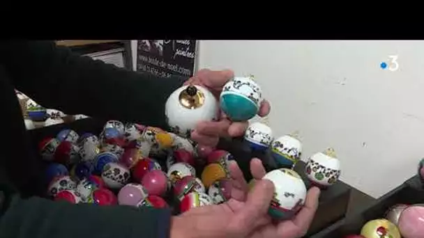 Perpignan : Sabine et François Dulin, créateurs de boules de Noël artisanales depuis 30 ans