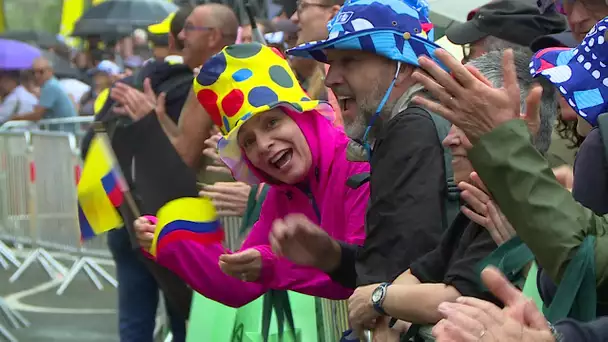 Pau : la foule pour le départ du Tour de France