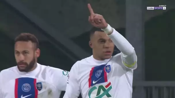 Pays de Cassel - PSG : Le lob sublime de Kylian Mbappé !