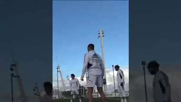 Karim Benzema de retour à l'entraînement du Real Madrid ! #shorts
