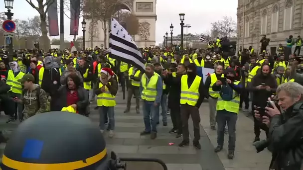 Quand Paris vire au jaune, on sort les grands moyens