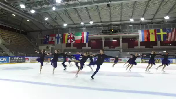 Patinage artistique synchronisé :  l'équipe des Jeanne d'Arc à l'entrainement