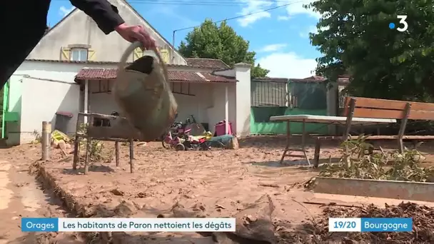 Orages : les habitants de Paron dans l'Yonne, nettoient les dégâts